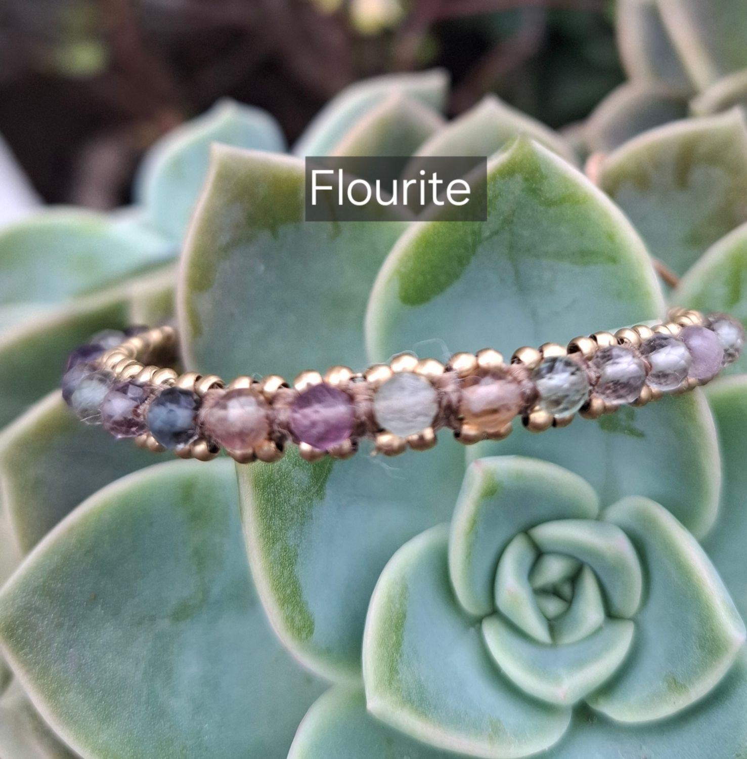 MC08. Macrame Flourite 