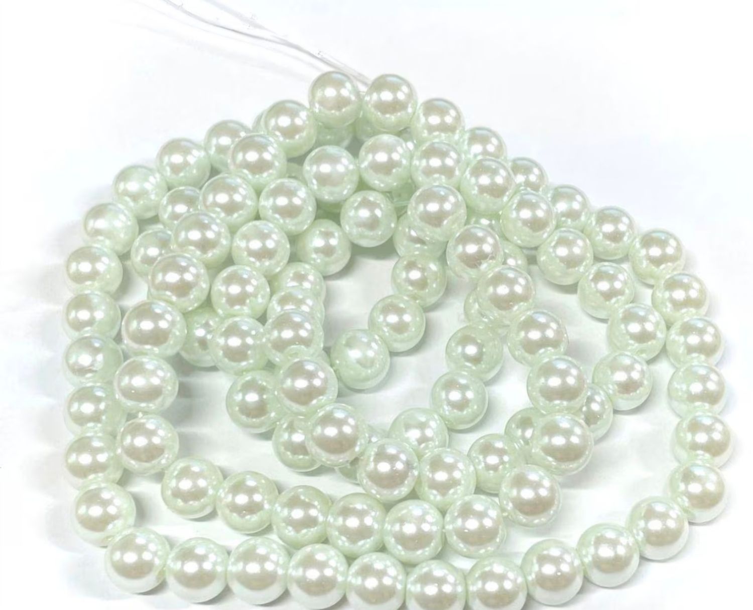 Glass Pearl: mint green  8mm