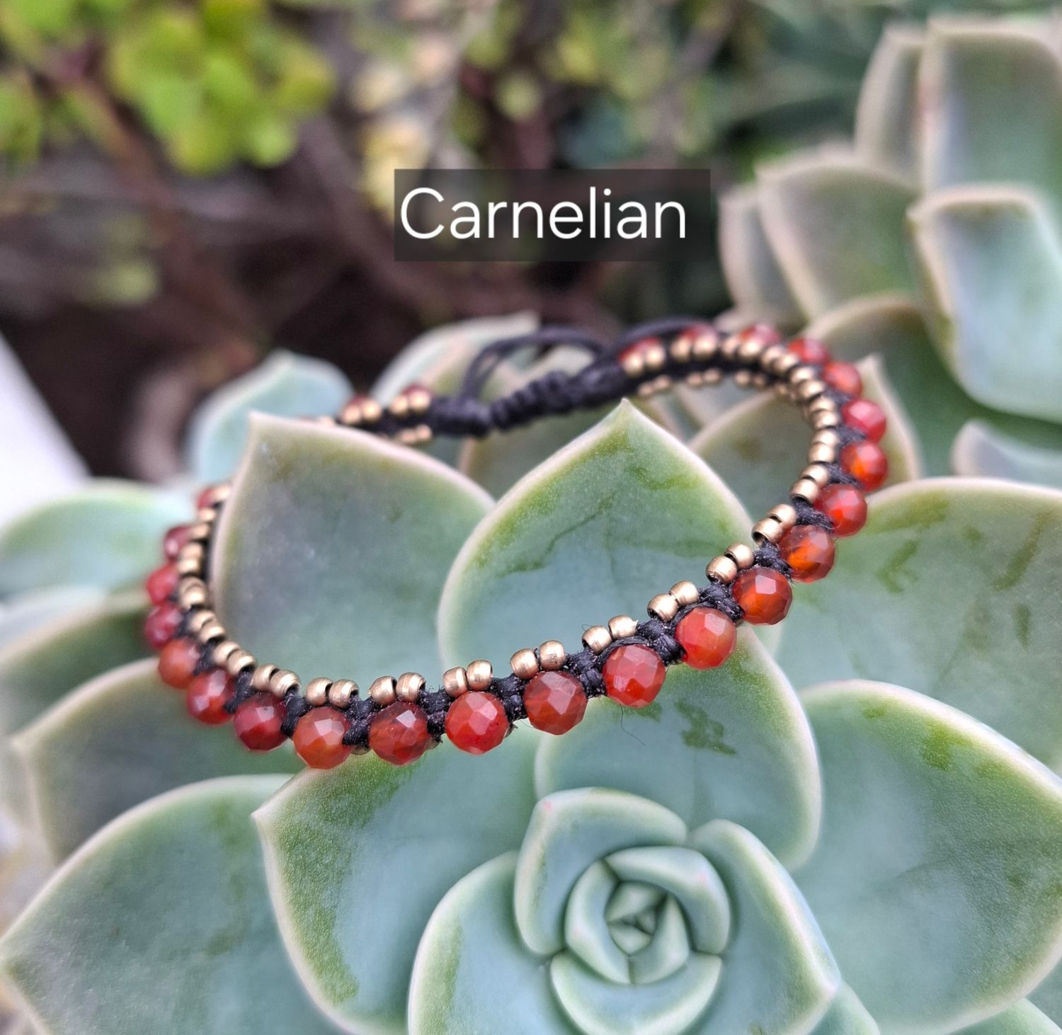 MC08. Macrame Carnelian 