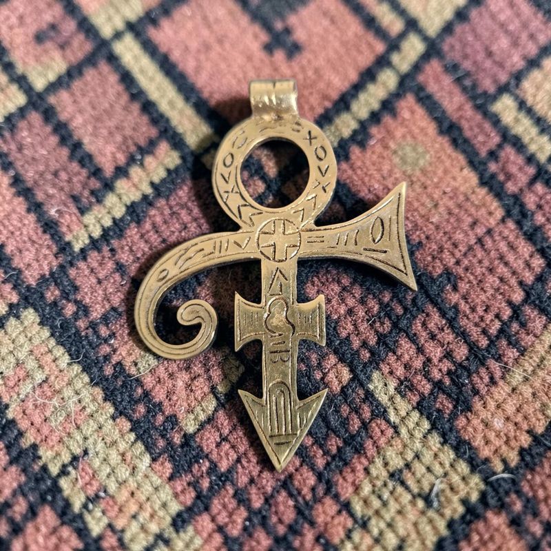Brass Ethiopian (symbol of love)