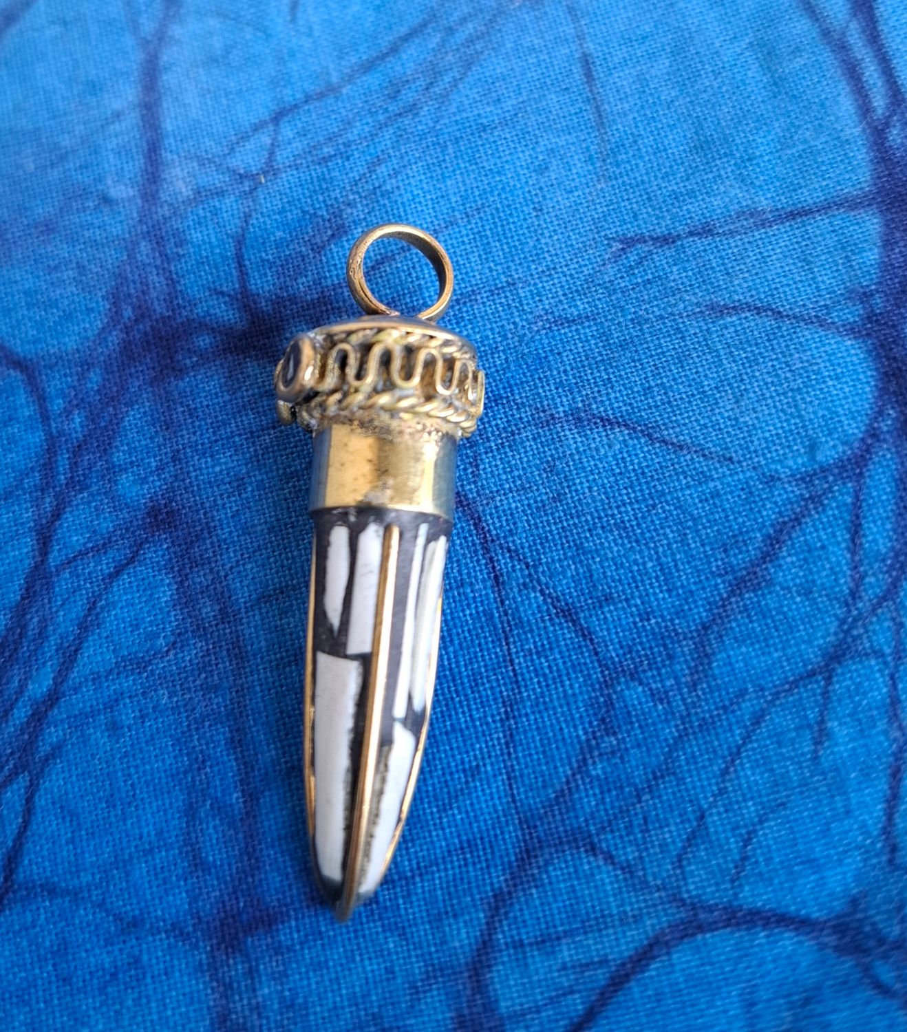 Tibetan horn pendant 