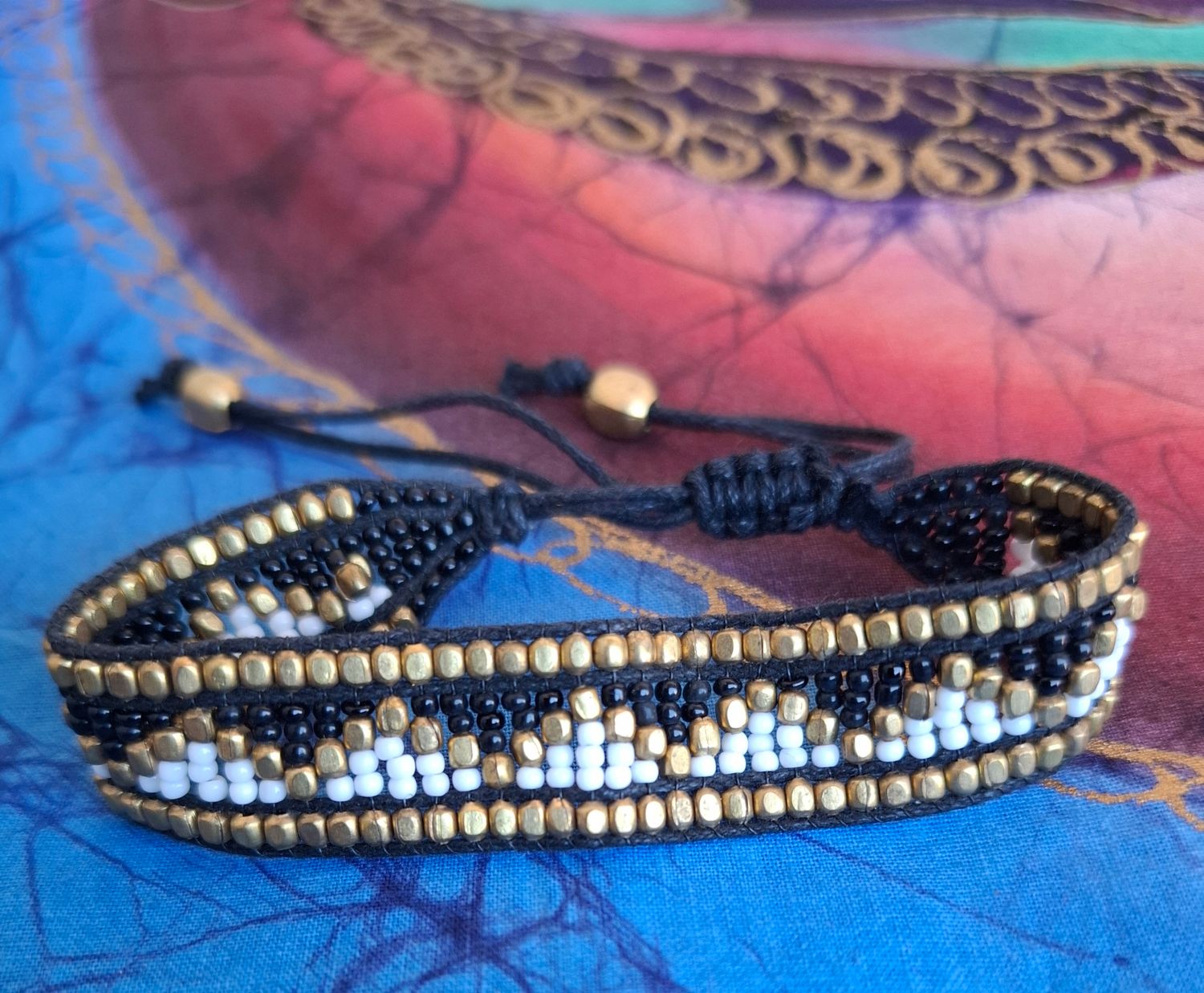 Handwoven bracelet 