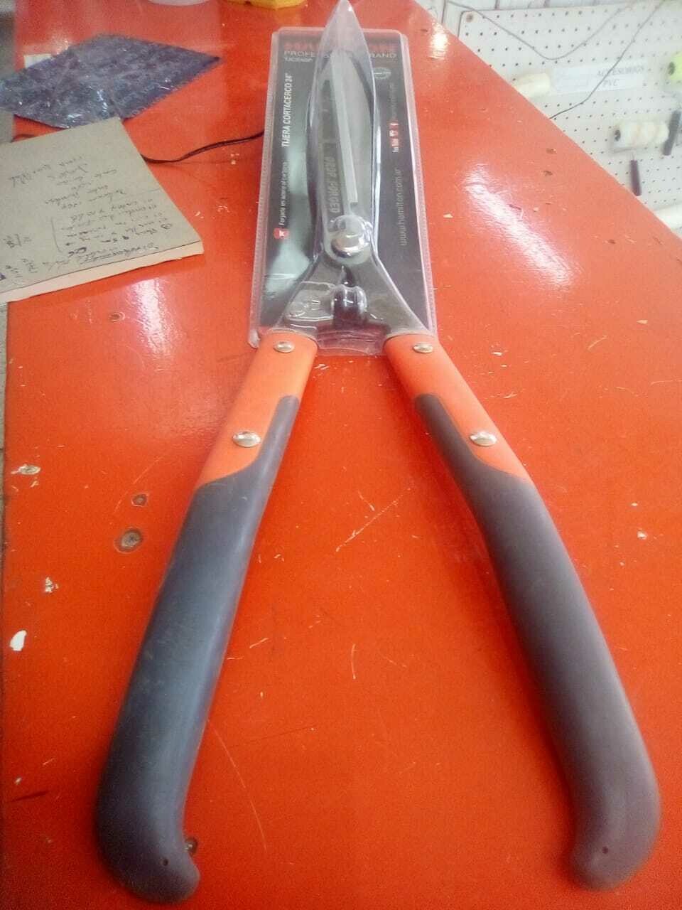 TIJERA CORTA CERCO
