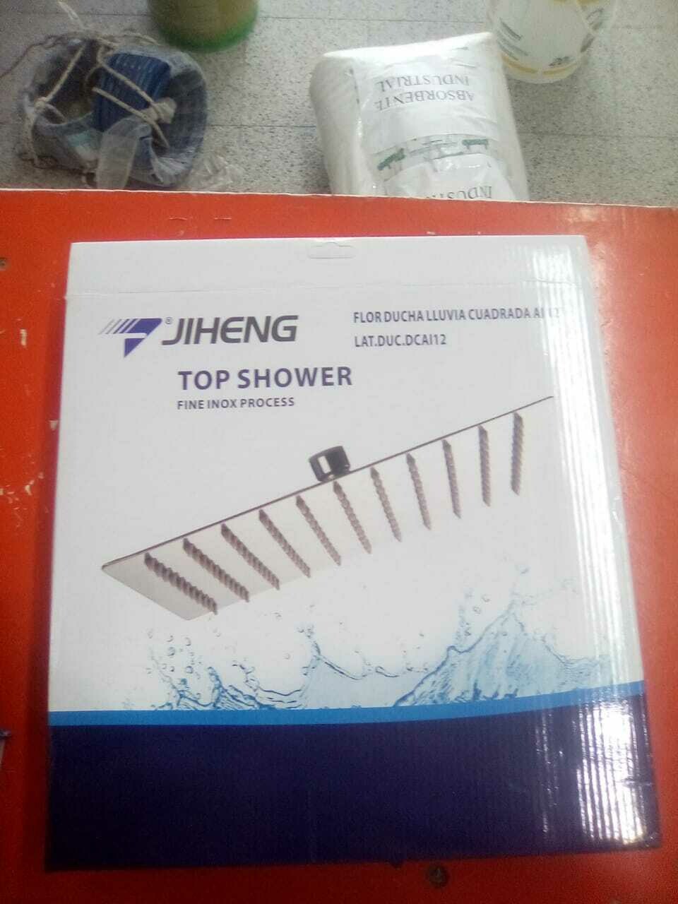 FLOR DE DUCHA 8 PULGADAS