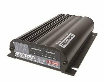 Redarc In-Vehicle Battery Charger DC To DC With 12/24V Input 25A Dual Input DC & Solar; Variable Voltage Alt.; Lithium Profile