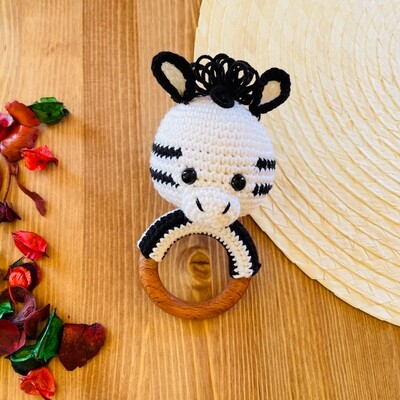 Free crochet pattern baby zebra rattle, first baby toy with teether ring, amigurumi pattern toy, animal baby teether