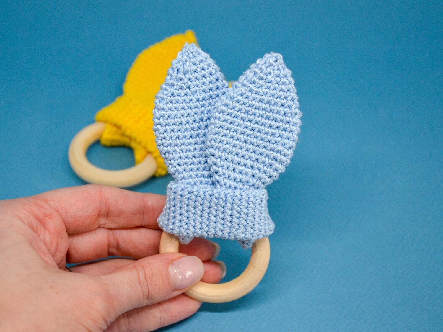 Amigurumi pattern baby teether with bunny ears, DIY baby shower gift, easy crochet pattern, crochet tutorial