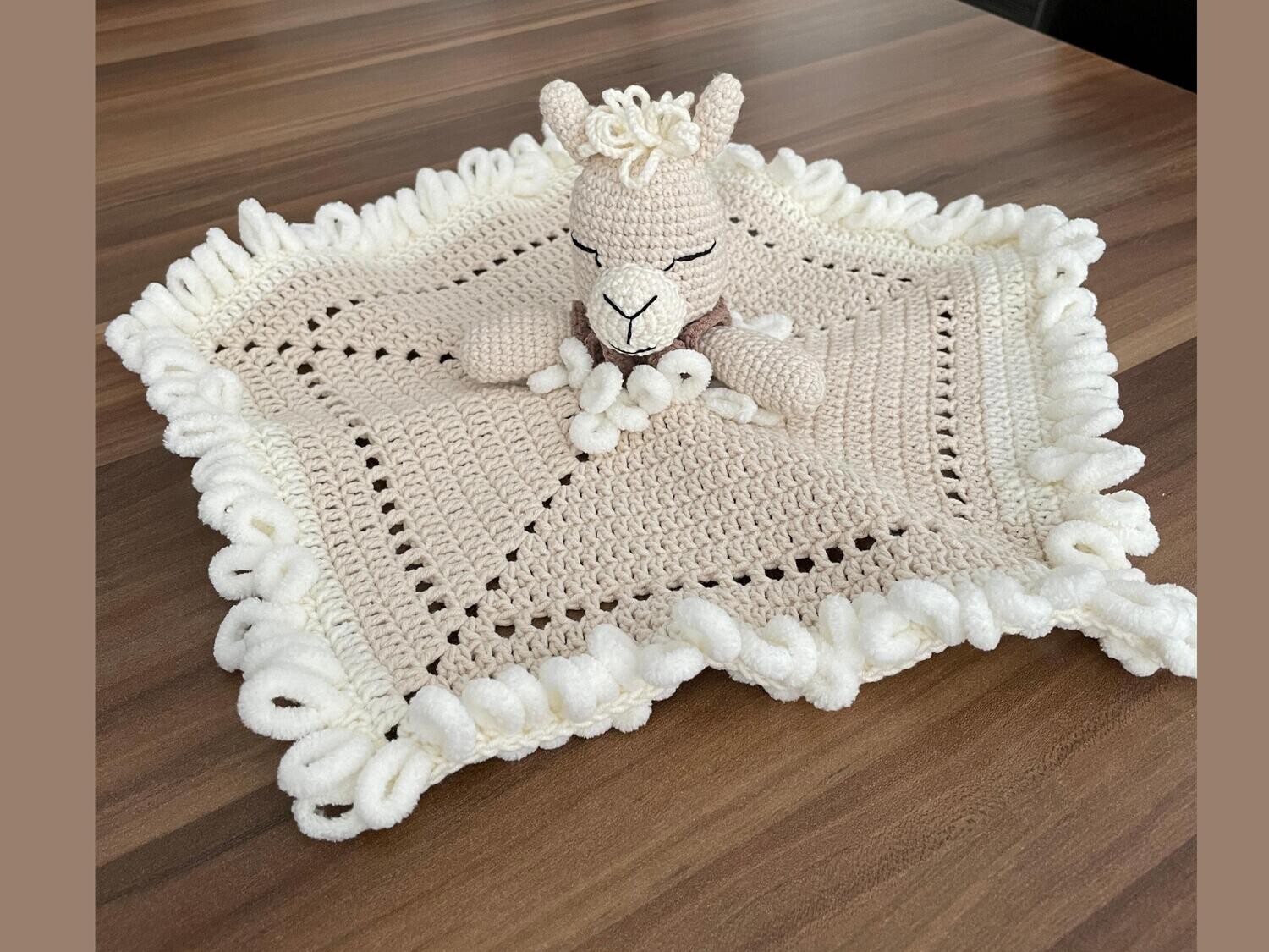 Baby security blanket amigurumi crochet pattern, llama baby lovey handmade, alpaca first soft toy, baby boy girl shower gift