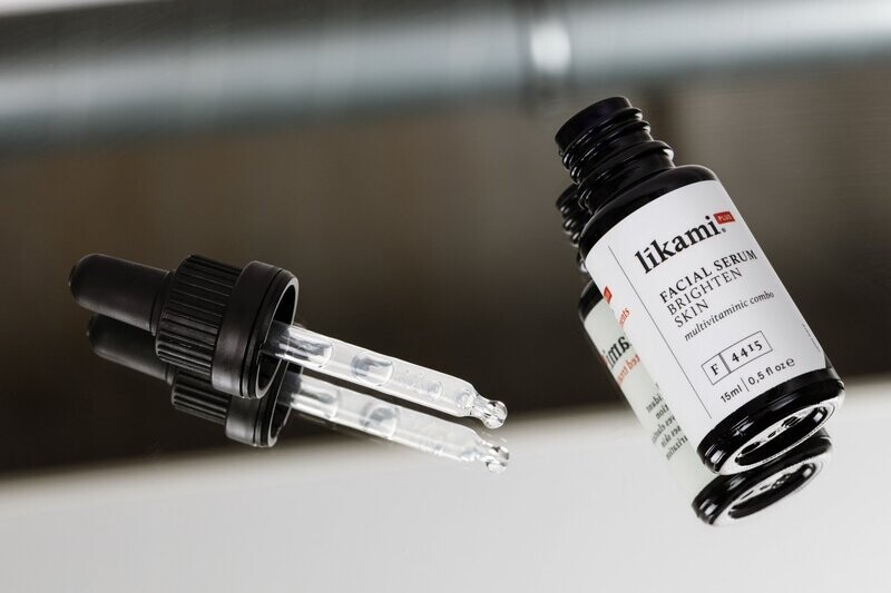LIKAMI PLUS FACIAL SERUM BRIGHTEN SKIN