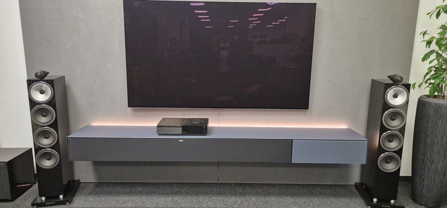 Spectral Ameno – Premium TV-Möbel mit integriertem HiFi- und Heimkino-Management