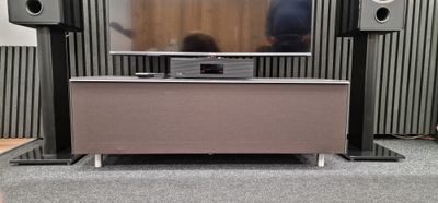 Spectral Scala – Elegantes HiFi-Möbel mit innovativer Technik