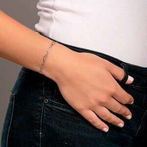 Rhodium-plated hearts bracelet