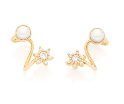 Gold plated star ear cuff earring with zirconia and synthetic pearls