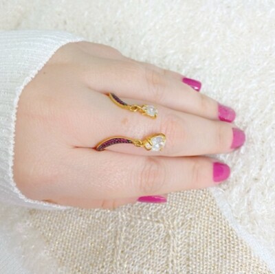Gold plated dangling ring with green zirconia