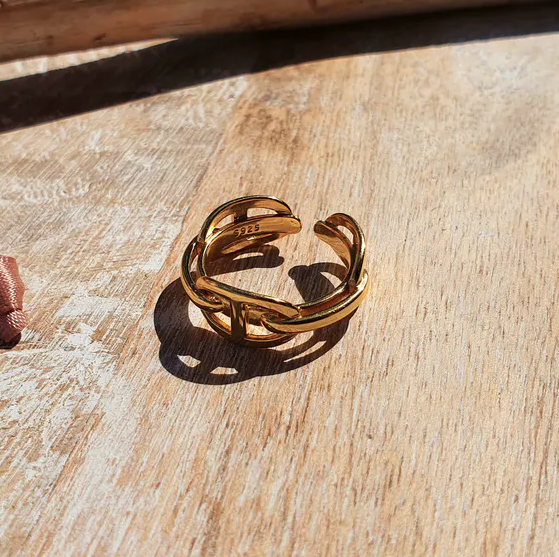 Gold vermeil buckle ring