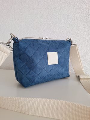 Umhängetasche blau