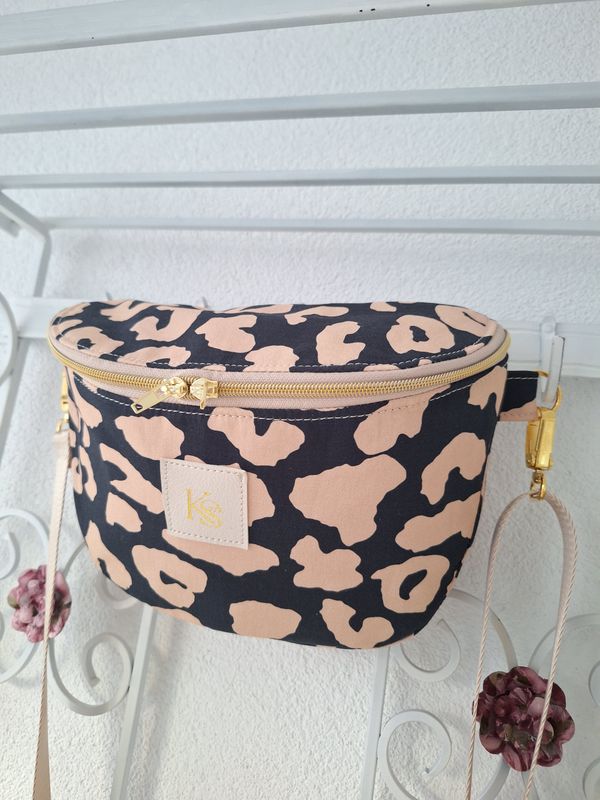Crossbodybag Leo Dunkelblau