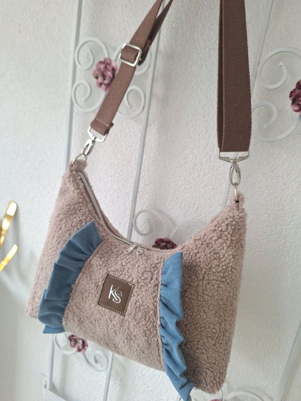 Hobobag Teddy / Rüschen