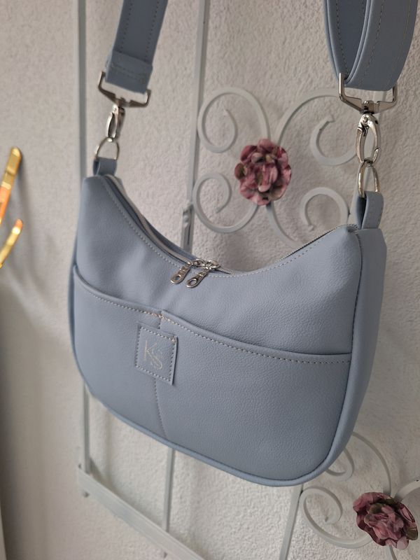 Moonbag Hellblau