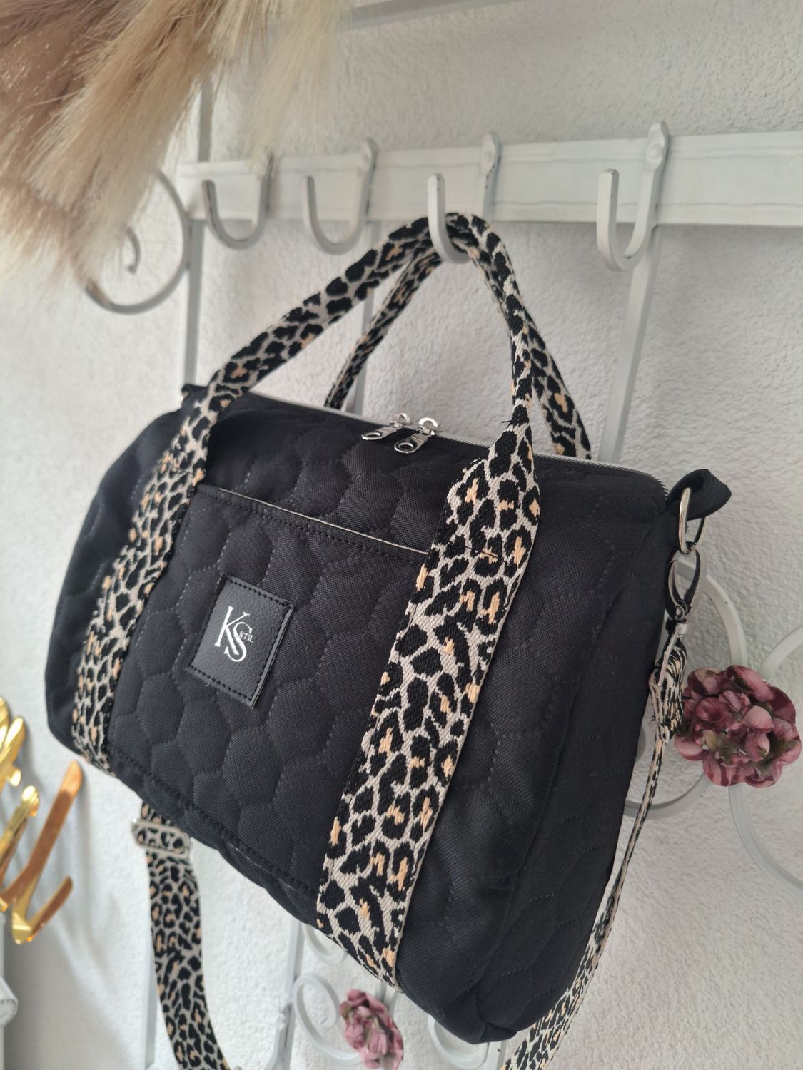 Boston Bag Schwarz/Leo