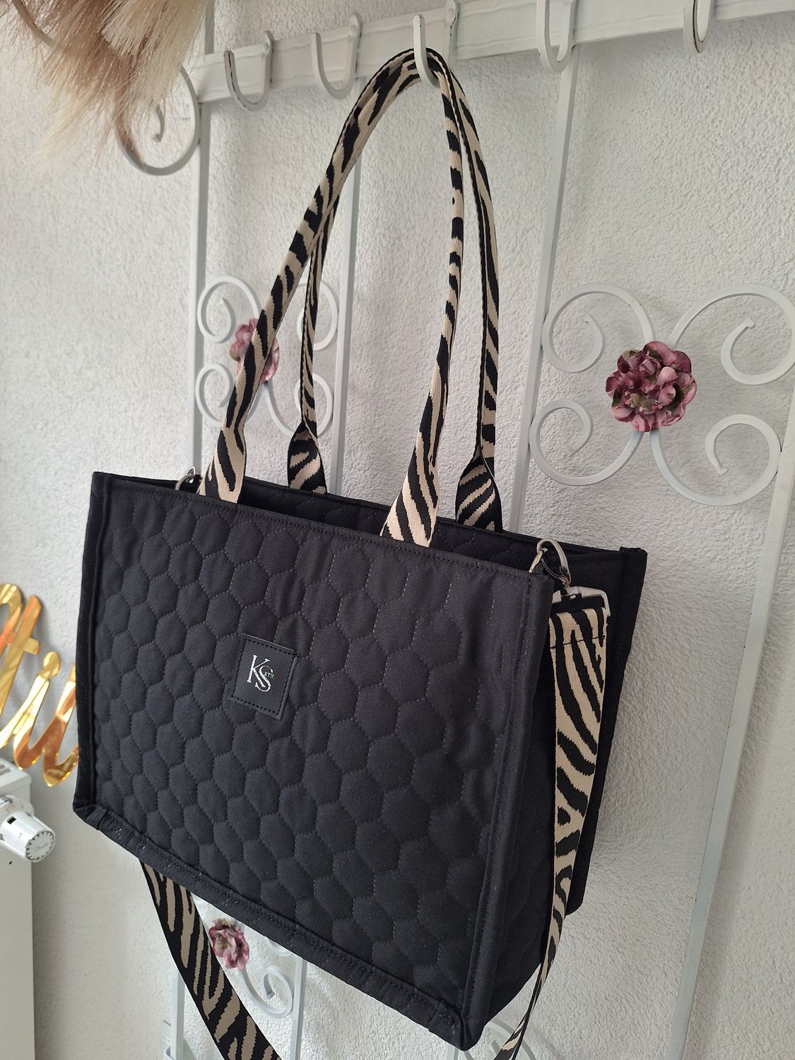 Bookbag Schwarz/Zebra