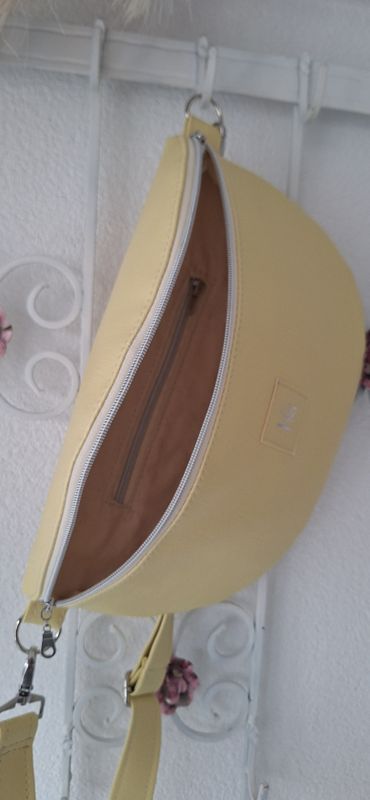 Bodybag Buttermilk Yellow