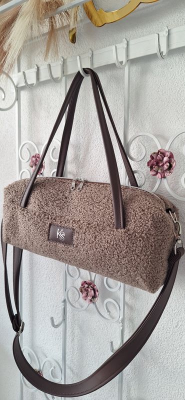 EAST WEST BAG "TAUPE"