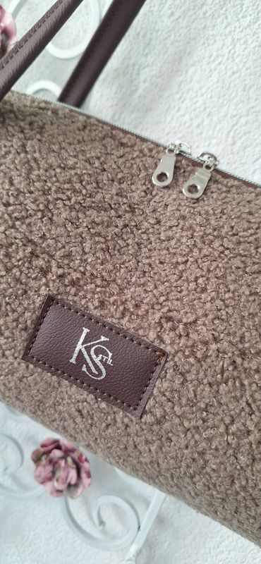 EAST WEST BAG "TAUPE"