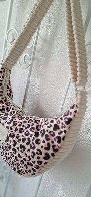 Halfmoonbag Leo Cord