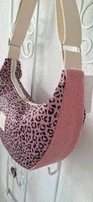 Halfmoonbag Altrosa Leo