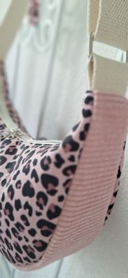 Halfmoonbag Leo Rosa Cord