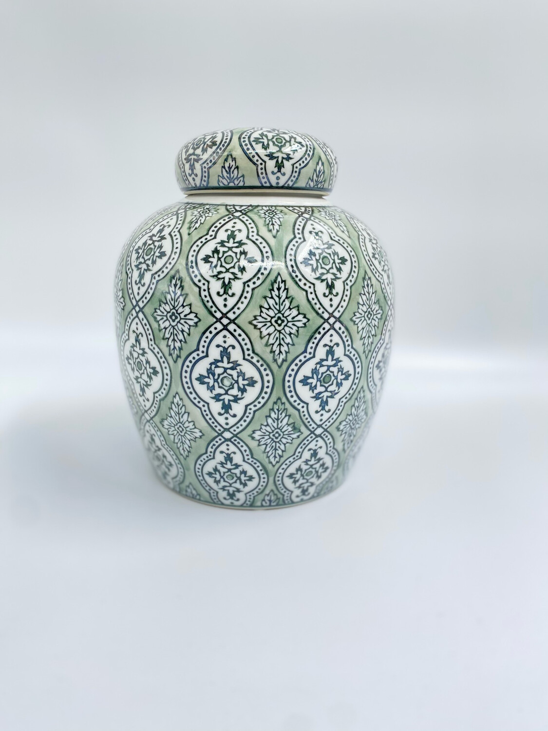 Vaso con coperchio verde Blanc Mariclo' serie "Kreisleriana" in porcellana 