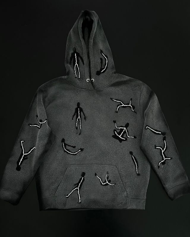 'Trapped in thought V2’ Black hoodie