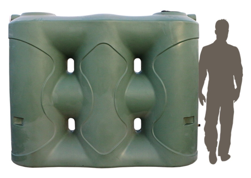 Coerco 3,000 Litre Slimline Poly Water Tank