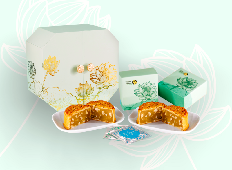 Baked White Lotus Mooncakes with Melon Seeds