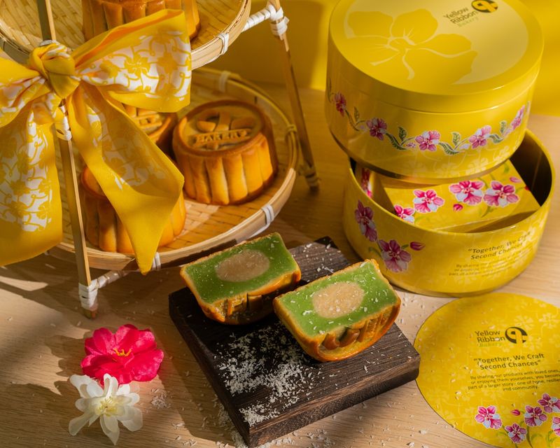 Baba Heritage Treasure Mooncake Set
