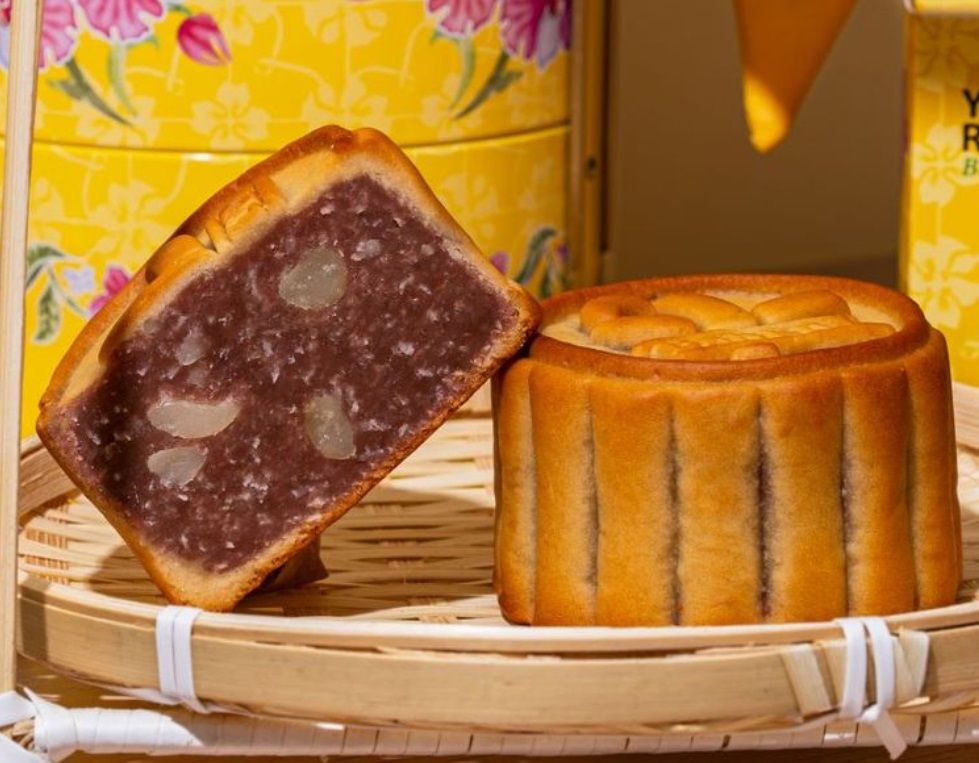 Purple Potato &amp; Yam with Macadamia (Single Piece)