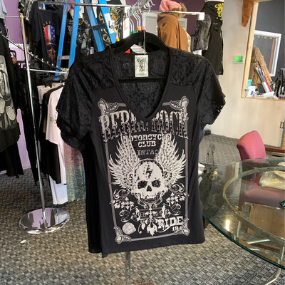 Vocal Lace Shoulder Small Skull Tee
