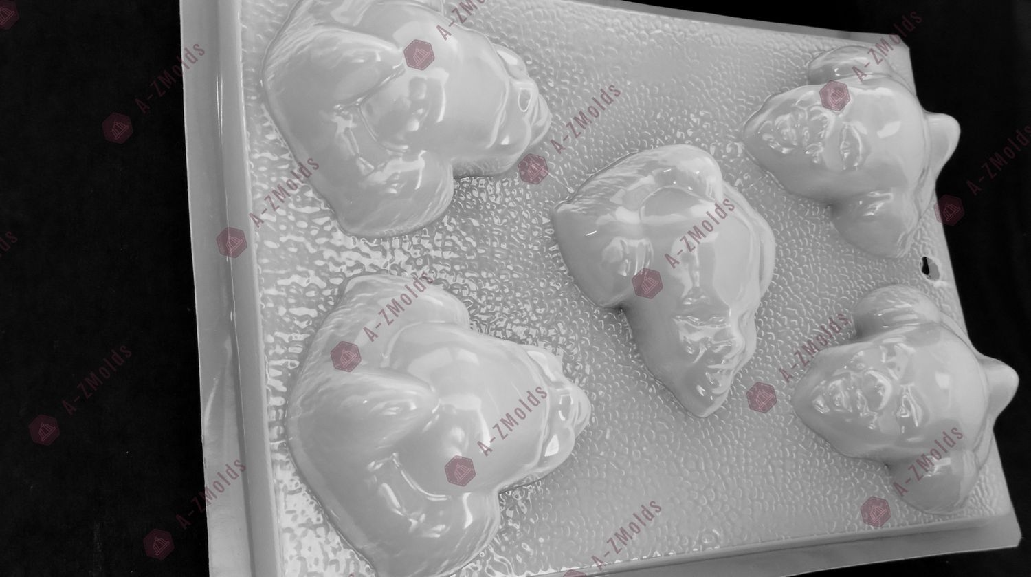 It clown face mold