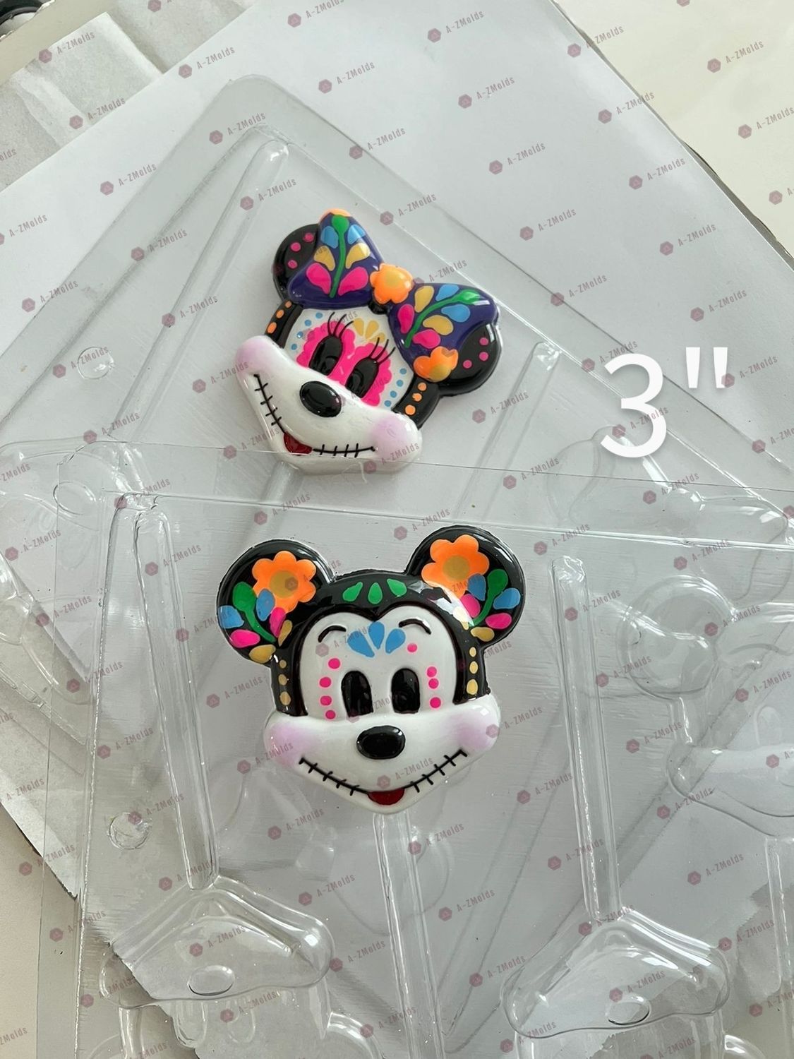 Mickey &amp; Mini Dia de muertos chocolate mold lollipop