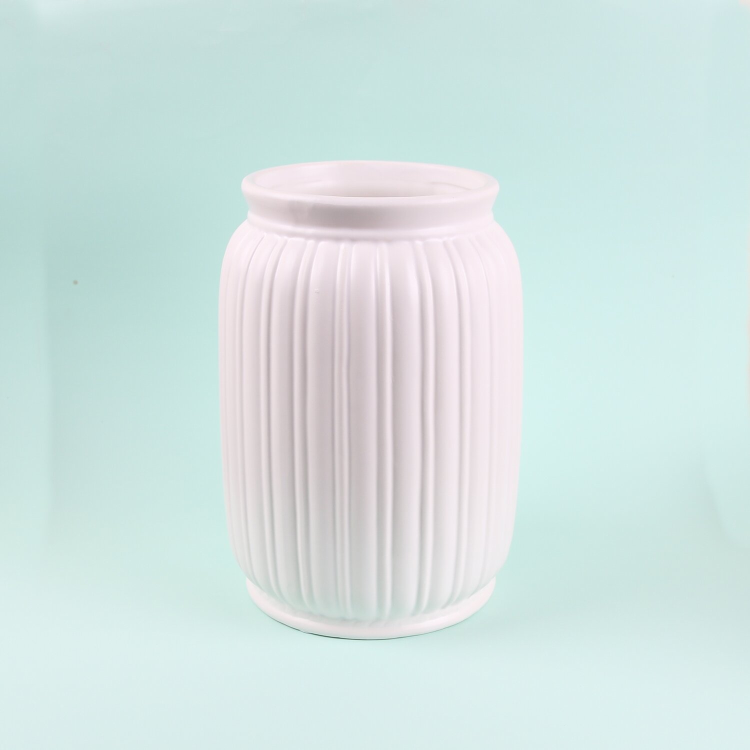 White Flower Vase - Medium