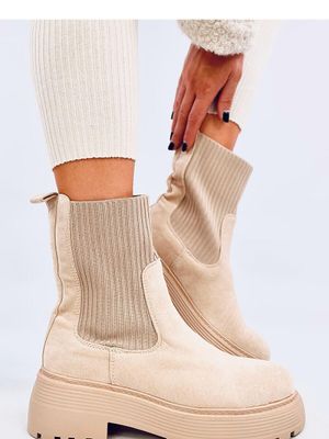 Bootsit malli 201979 Inello