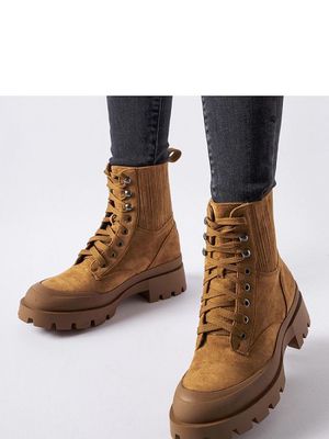 Saappaat malli 204828 Solea