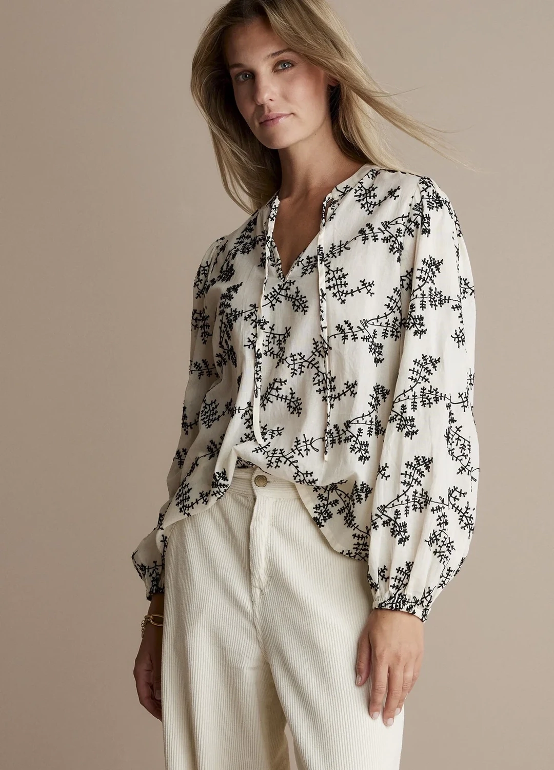 Summum Blouse met Borduursels