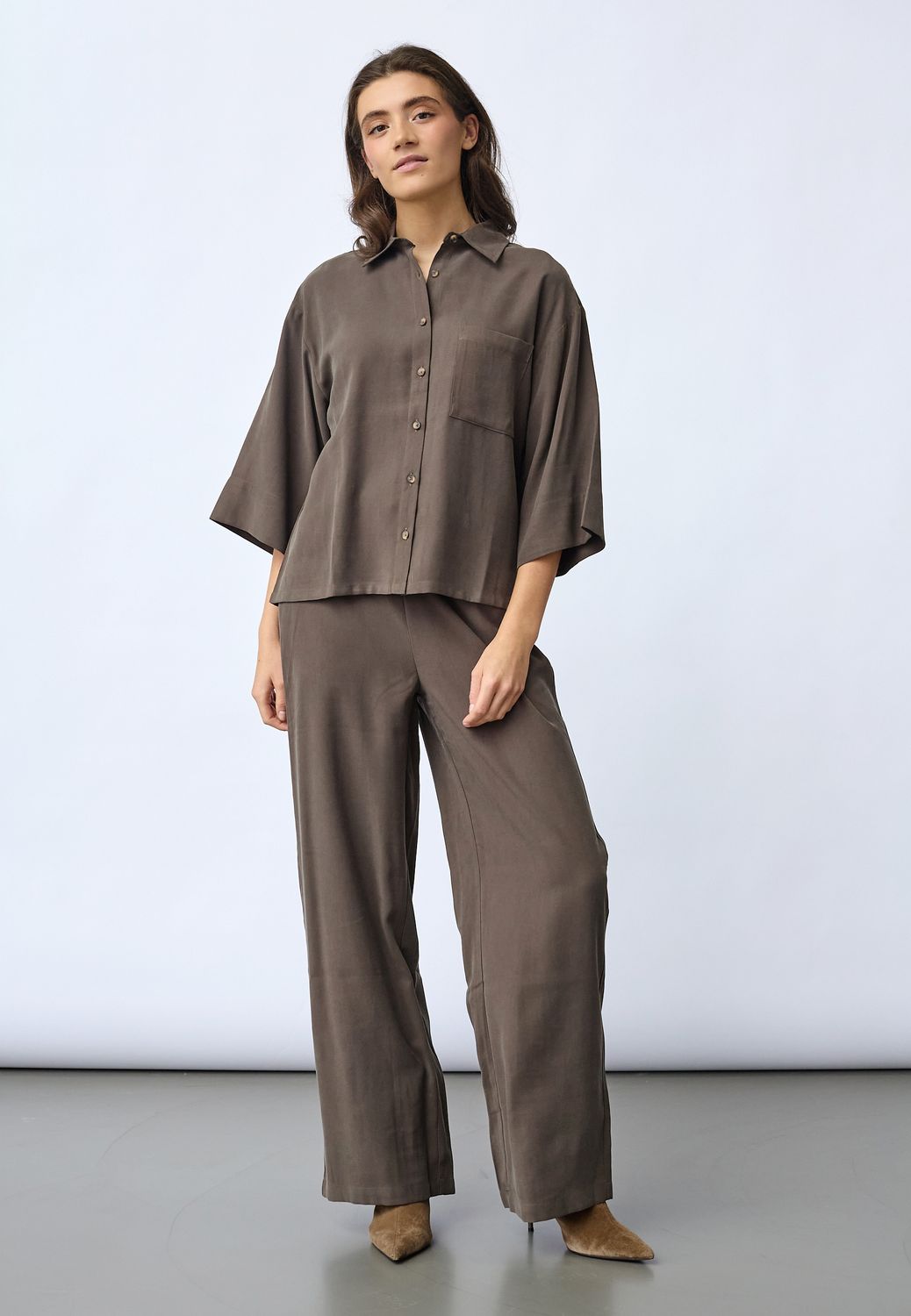 Sisters Point Verina-SH Blouse