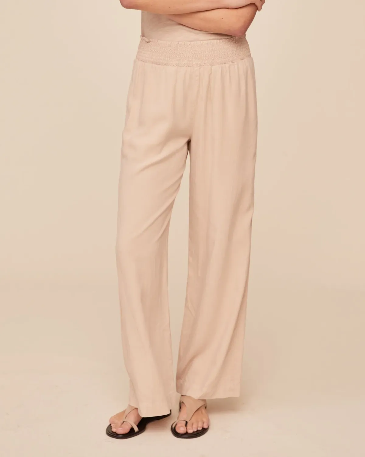 Bella Dahl Smocked Waist Wide Leg Pantalon