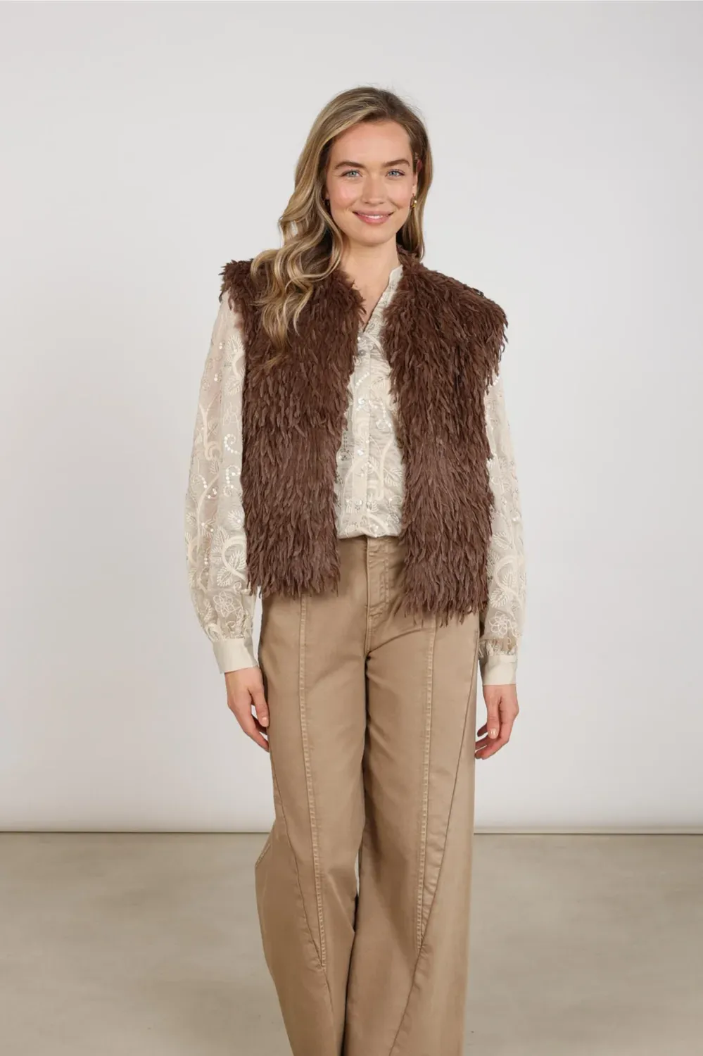 Nukus Mila Gilet Feather