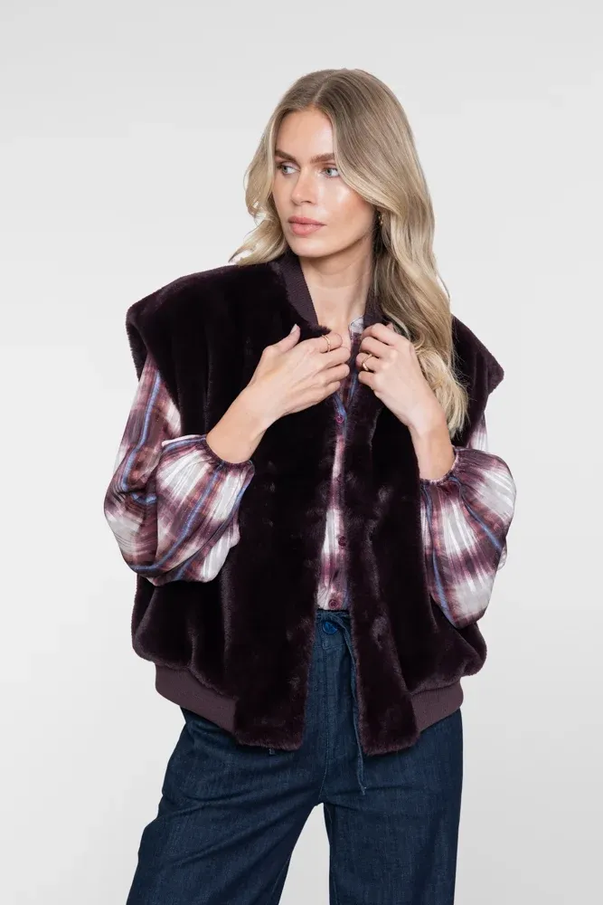 Geisha Faux Fur Gilet