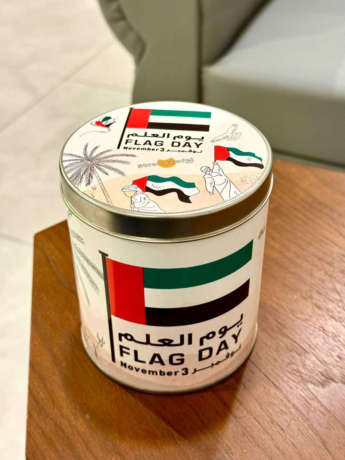 20 minis mix “FLAG DAY” Tin