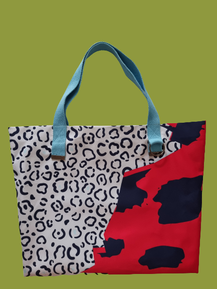 Tote bag aus recycelten PET Flaschen Tote bag aus recycelten PET Flaschen